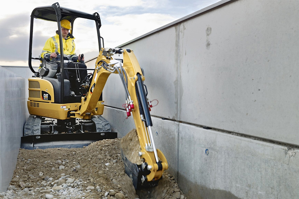 CATERPILLAR 301.7D Mini Escavatore